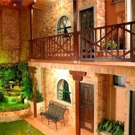 Hotel Palmera Real 부카라망가 외부 사진